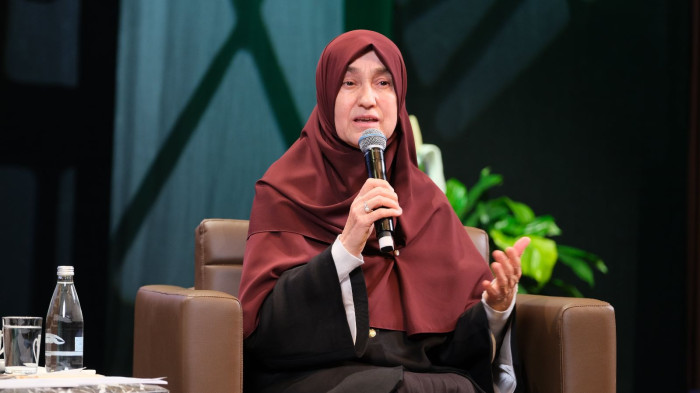 Nihat Hatipoğlu ve Saliha Erdim ZKSM’ye Konuk Oldular