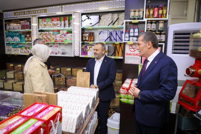 Zeytinburnu’nda Türkiye Yüzyılı Buluşmaları