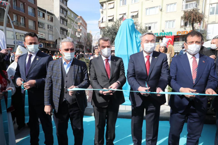 Abay Kunanbayoğlu Meydanı açıldı