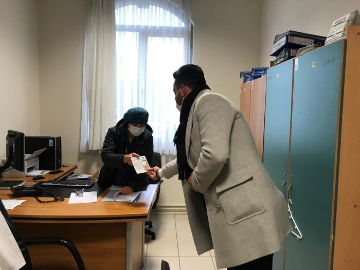 Ülkü Ocaklarından Sağlıkçılara Yorgunluk Kahvesi