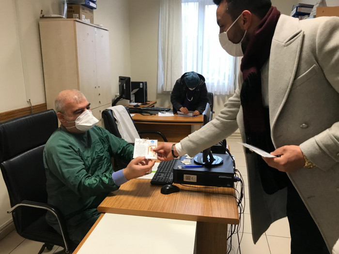 Ülkü Ocaklarından Sağlıkçılara Yorgunluk Kahvesi