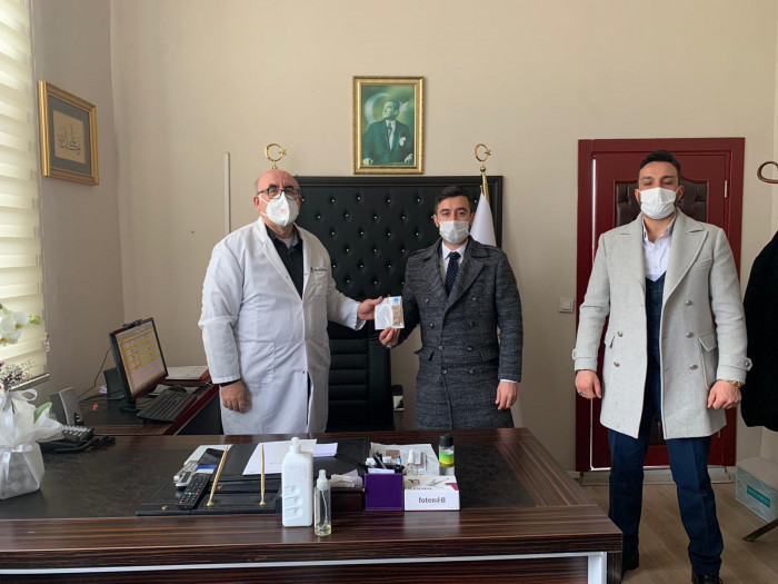 Ülkü Ocaklarından Sağlıkçılara Yorgunluk Kahvesi