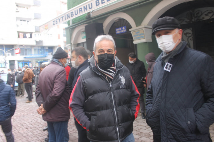 CHP Veliefendi Mahalle Başkanı Sadık Avcı toprağa verildi