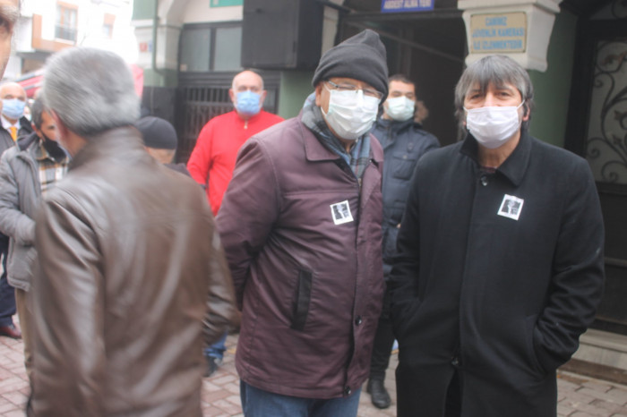 CHP Veliefendi Mahalle Başkanı Sadık Avcı toprağa verildi