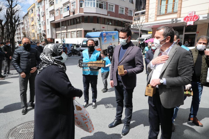 Yenidoğan Mahallesi’nin sokaklarını fesleğen kokusu sardı