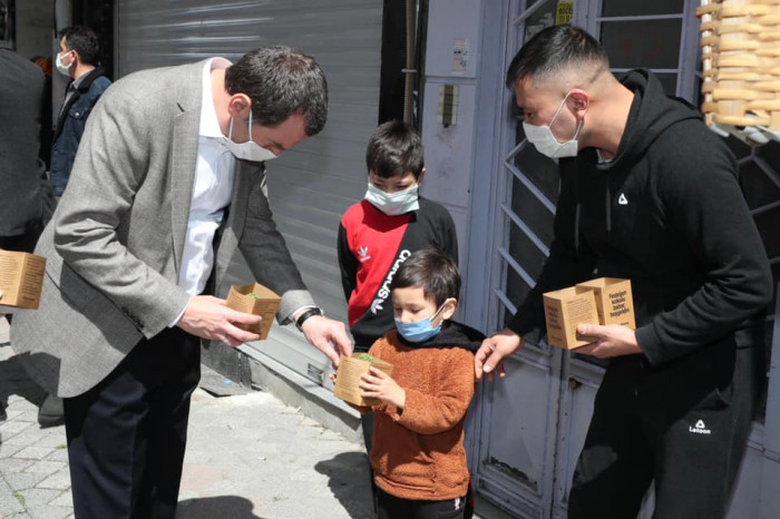 Yenidoğan Mahallesi’nin sokaklarını fesleğen kokusu sardı