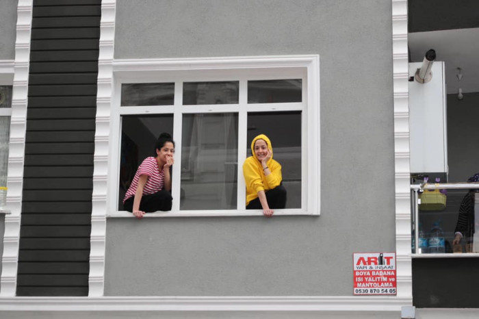 Yenidoğan Mahallesi’nin sokaklarını fesleğen kokusu sardı