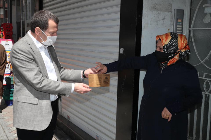 Yenidoğan Mahallesi’nin sokaklarını fesleğen kokusu sardı