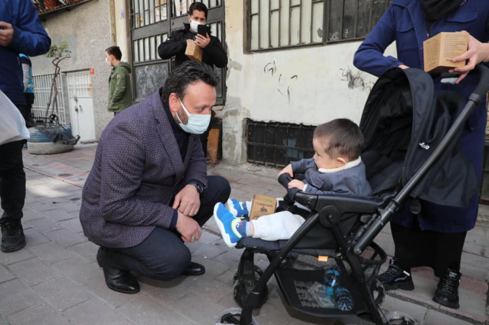 Yenidoğan Mahallesi’nin sokaklarını fesleğen kokusu sardı