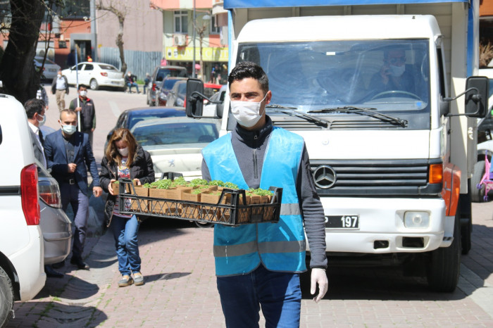Gökalp Mahallesi Baharı Fesleğenle karşıladı