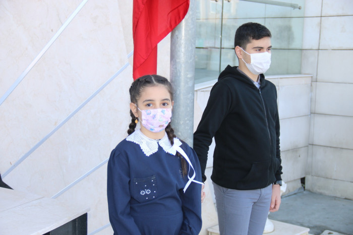 Zeytinburnu’nda 23 Nisan çelenk sunma töreni gerçekleşti