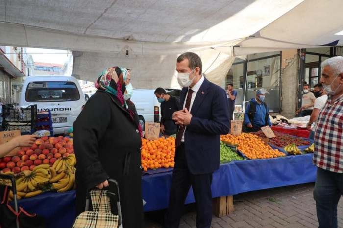 Başkan Ömer Arısoy tam kapanma sonrası pazarın nabzını tuttu