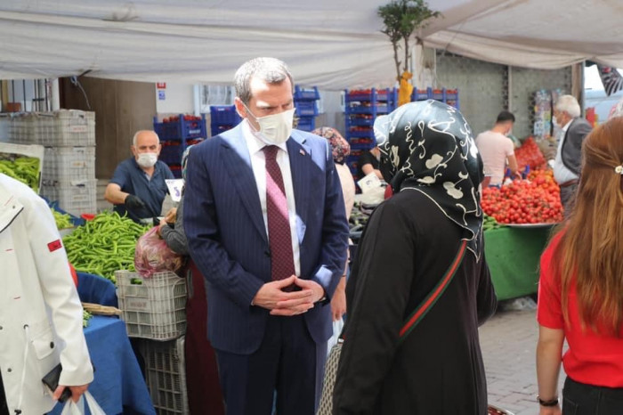 Başkan Ömer Arısoy tam kapanma sonrası pazarın nabzını tuttu