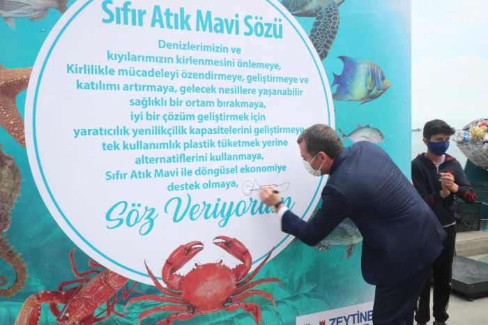 Zeytinburnu'nda kıyı ve deniz dibi temizliği yapıldı