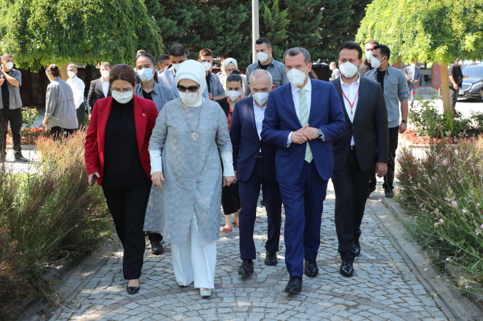 Emine Erdoğan Hanımefendi Zeytinburnu'nda