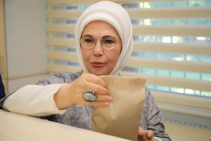 Emine Erdoğan Hanımefendi Zeytinburnu'nda