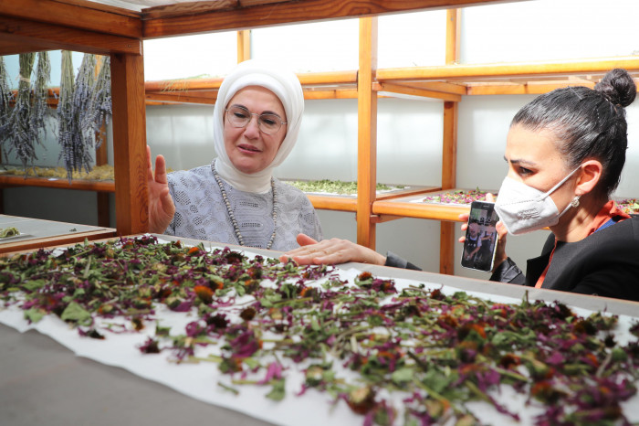 Emine Erdoğan Hanımefendi Zeytinburnu'nda