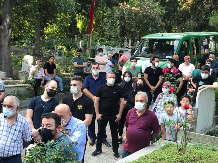 Başkan Kemal Hayırlıoğlu Zeytinburnu’nu yasa boğdu