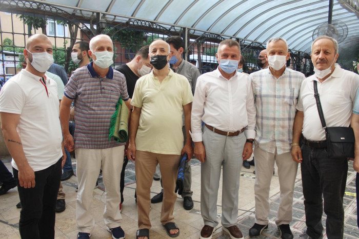 Başkan Kemal Hayırlıoğlu Zeytinburnu’nu yasa boğdu