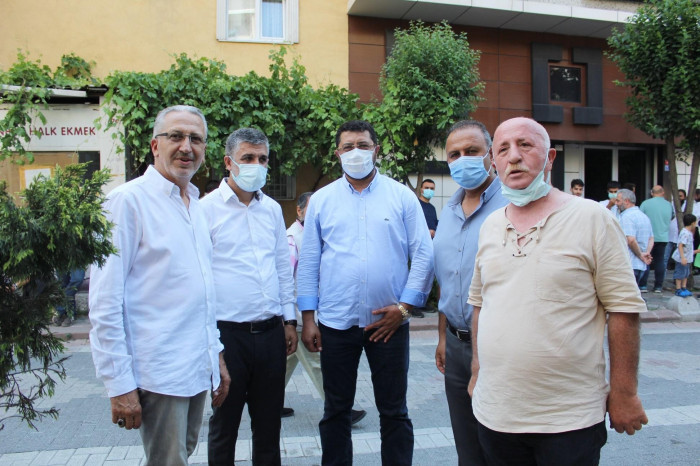 Başkan Kemal Hayırlıoğlu Zeytinburnu’nu yasa boğdu