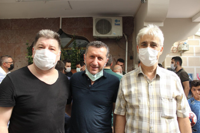 Başkan Kemal Hayırlıoğlu Zeytinburnu’nu yasa boğdu