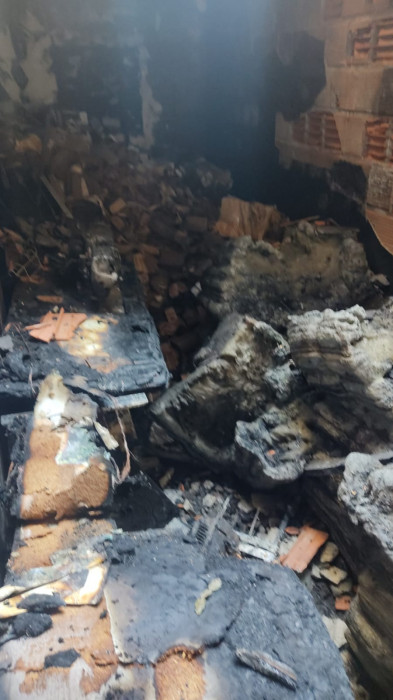 Veliefendi’de 5 katlı binada can pazarı