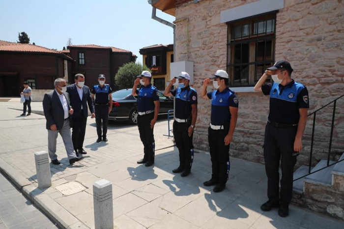 Nöbetteki Zabıta, İtfaiye ve Polislere Bayram ziyareti