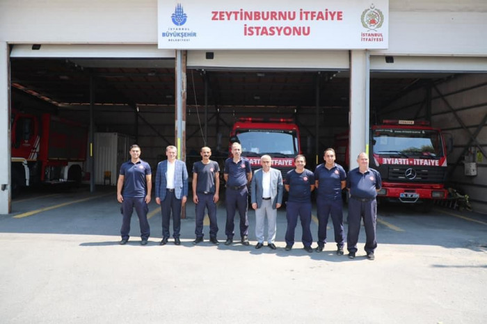 Nöbetteki Zabıta, İtfaiye ve Polislere Bayram ziyareti