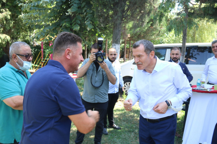 Ayhan Özsoy 5’kez Zeytinburnu İşadamları Dernek Başkanı seçildi