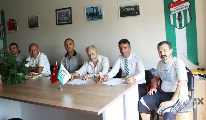 Selvi Spor'da Kadir Ünver yeniden Başkan seçildi