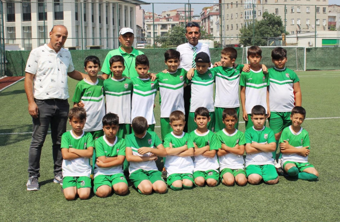 Selvi Spor'da Kadir Ünver yeniden Başkan seçildi