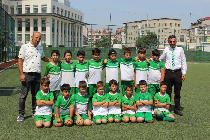 Selvi Spor'da Kadir Ünver yeniden Başkan seçildi