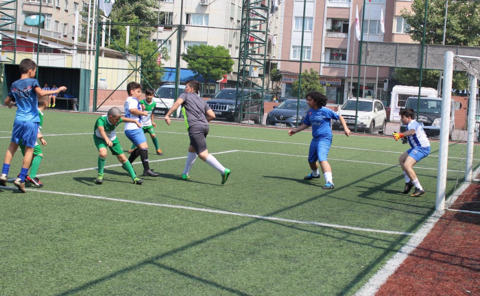 Selvi Spor'da Kadir Ünver yeniden Başkan seçildi