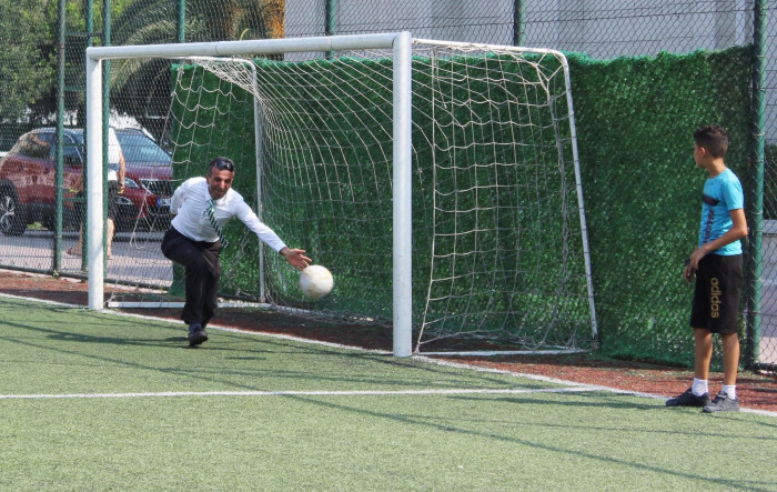 Selvi Spor'da Kadir Ünver yeniden Başkan seçildi