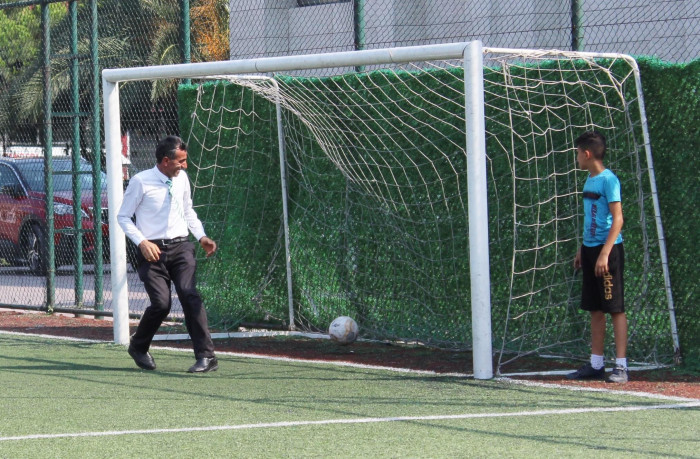 Selvi Spor'da Kadir Ünver yeniden Başkan seçildi