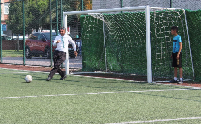 Selvi Spor'da Kadir Ünver yeniden Başkan seçildi