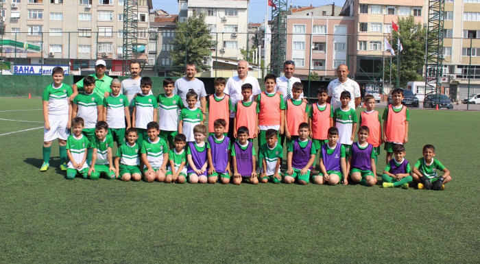 Selvi Spor'da Kadir Ünver yeniden Başkan seçildi