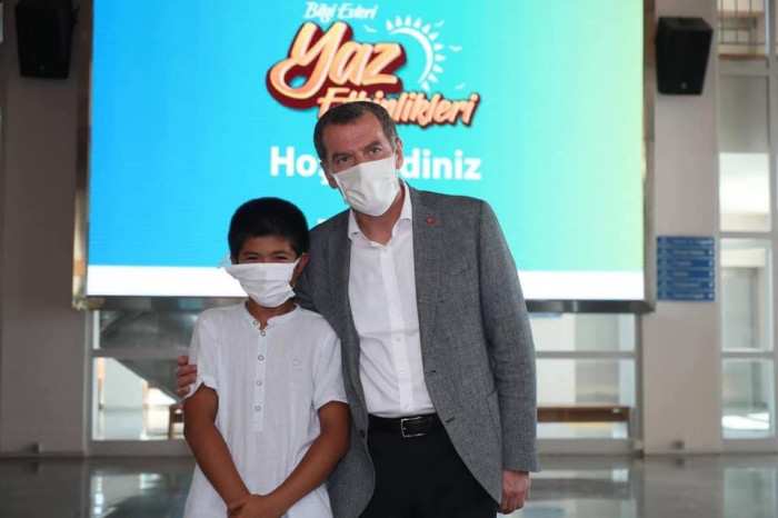 Zeytinburnu Bilgi Evleri Yaz Etkinlikleri Ödül Töreni