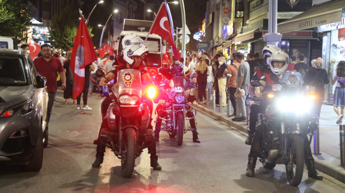 CHP Zeytinburnu İlçe Örgütünden Muhteşem 30 Ağustos Zafer Yürüyüşü