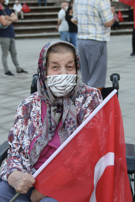 CHP Zeytinburnu İlçe Örgütünden Muhteşem 30 Ağustos Zafer Yürüyüşü