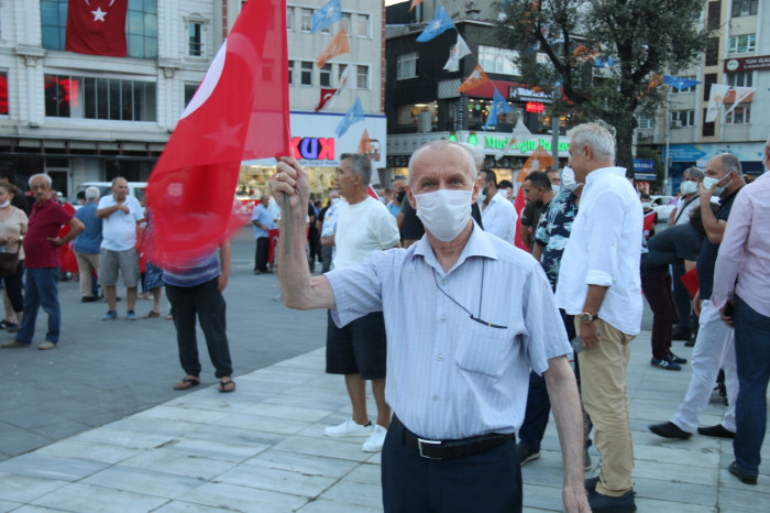 CHP Zeytinburnu İlçe Örgütünden Muhteşem 30 Ağustos Zafer Yürüyüşü