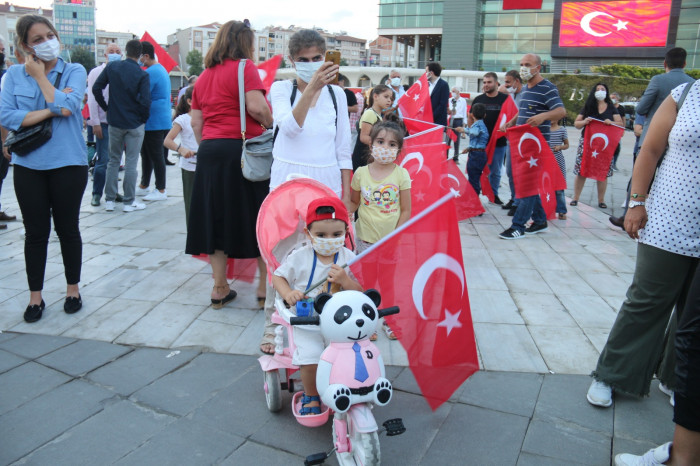 CHP Zeytinburnu İlçe Örgütünden Muhteşem 30 Ağustos Zafer Yürüyüşü