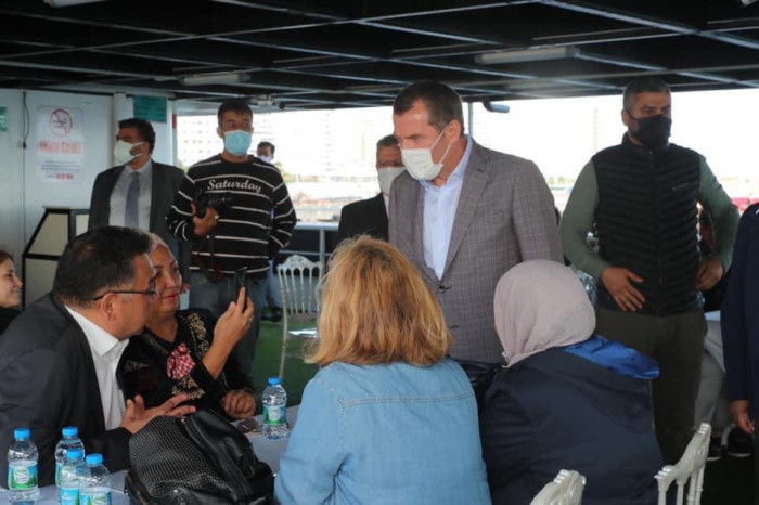 Zeytinburnu Belediyesi'nin Boğaz Gezileri Başladı