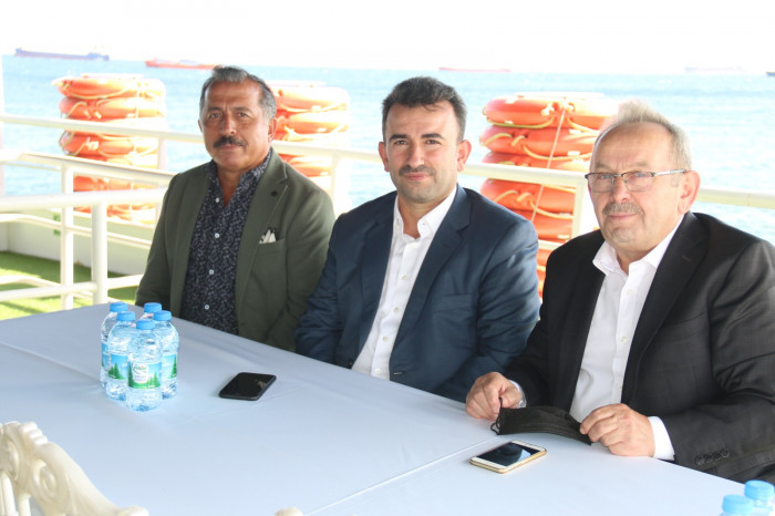 Zeytinburnu Belediyesi'nin Boğaz Gezileri Başladı