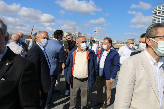 Zeytinburnu Belediyesi'nin Boğaz Gezileri Başladı