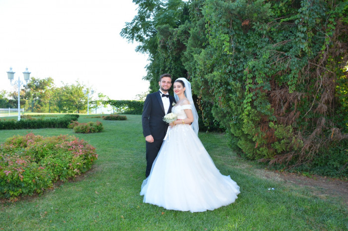 Alanur ve Mustafa Görkemli bir Düğünle Dünya Evine girdiler