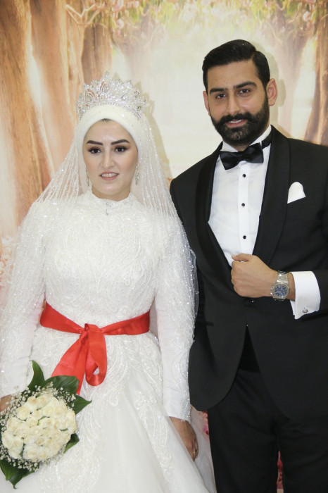 Elif ve Yavuz bir ömür boyu mutluluğa EVET dedi
