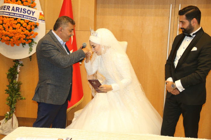 Elif ve Yavuz bir ömür boyu mutluluğa EVET dedi