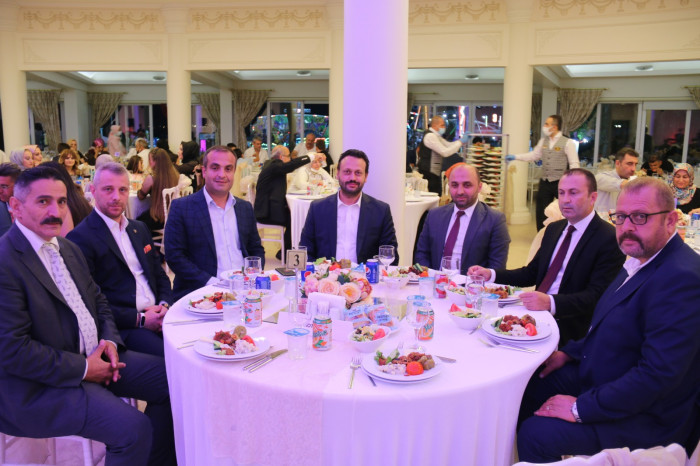 Gülsen ile Recep Ali'nin Görkemli Karadeniz Düğünü