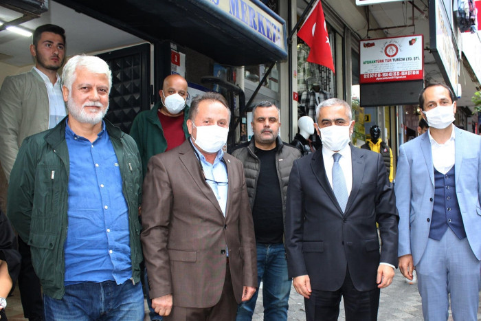 Kaymakam Zekeriya Güney Kızılay'ı ziyaret etti